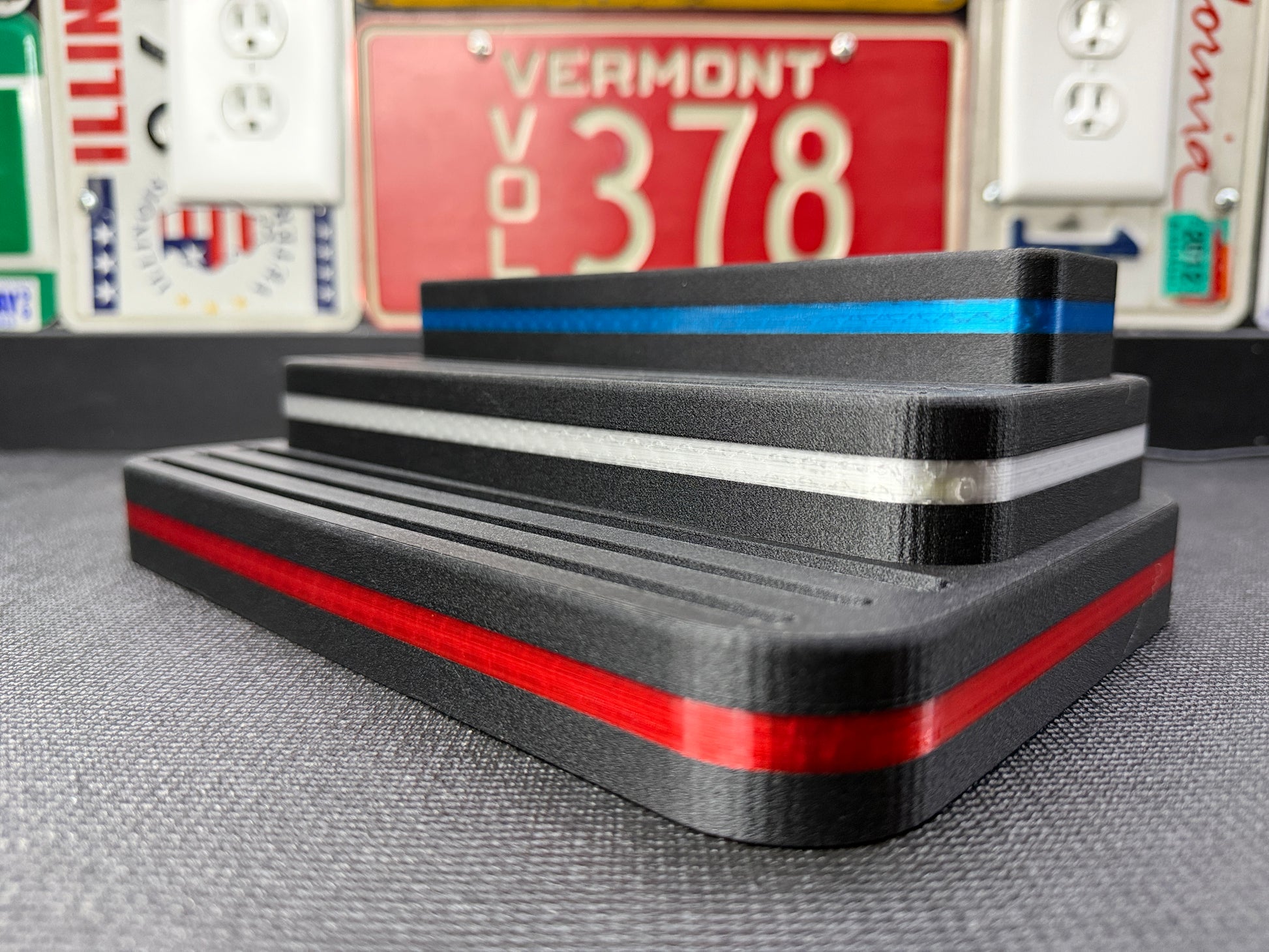 Challenge Coin Stand 2